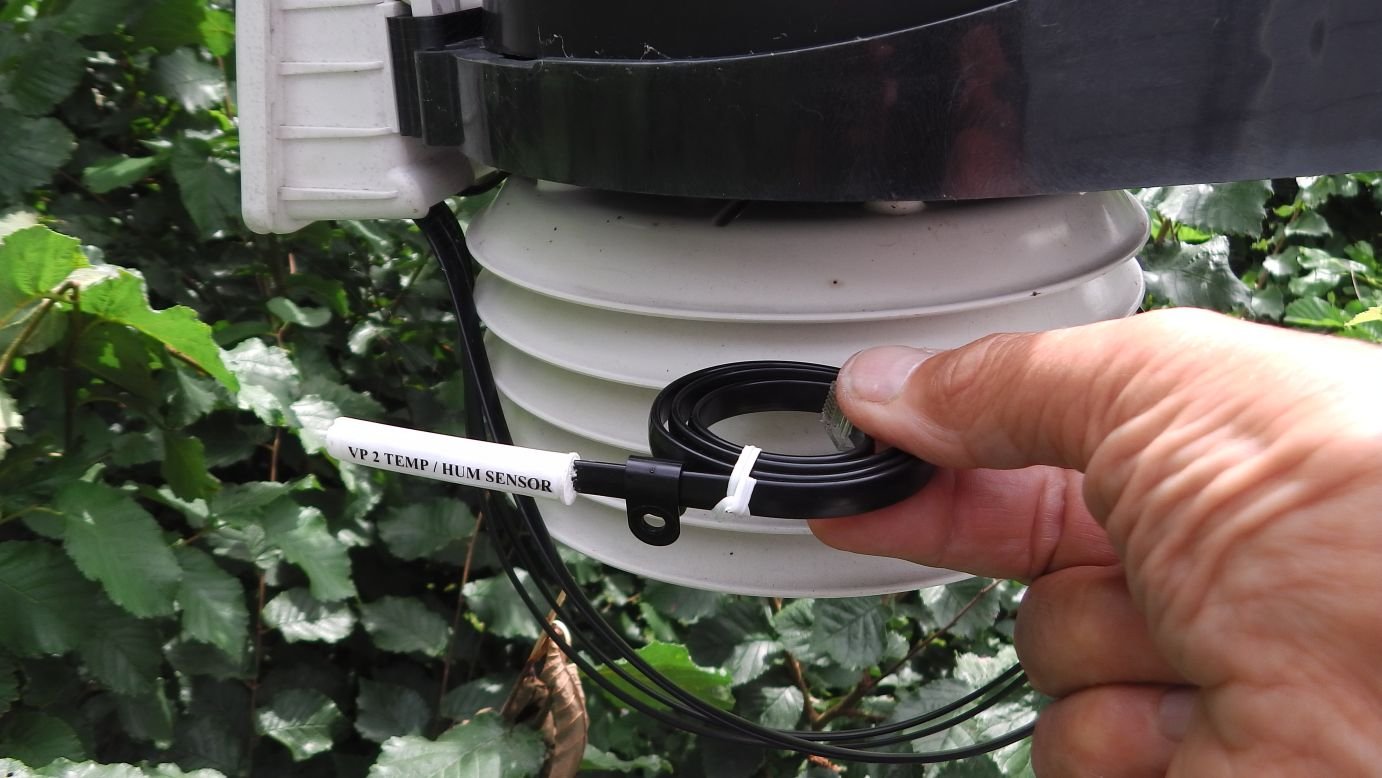 Vantage Pro 1 Vantage Pro 2 Davis VP1 VP2 Weather Station Wired